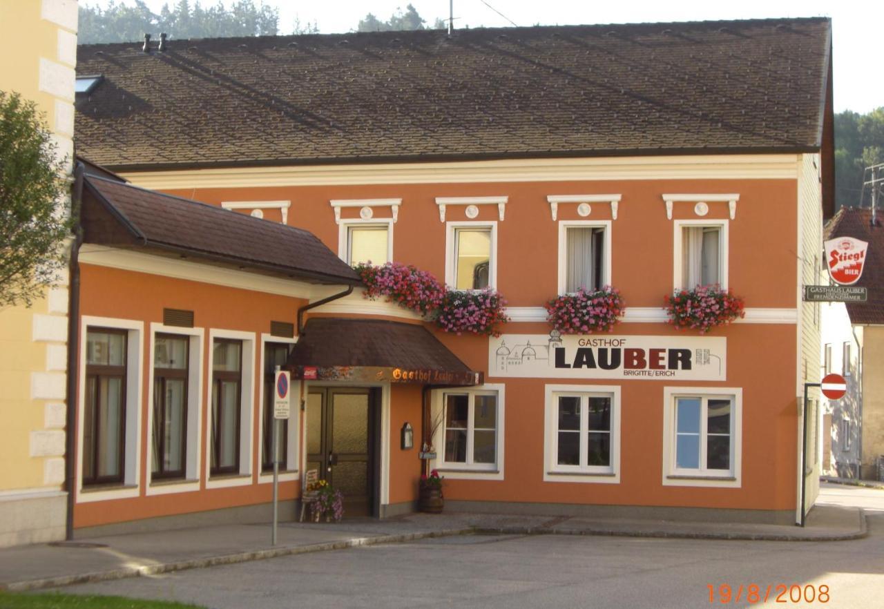 Gasthof Thuenauer Offenhausen エクステリア 写真